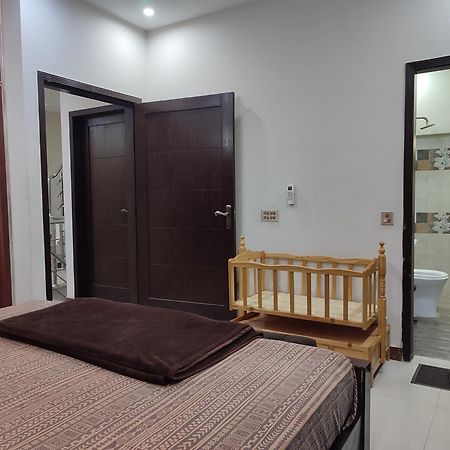Fully Serviced Holiday Home Near Lahore Ring Road Ngoại thất bức ảnh