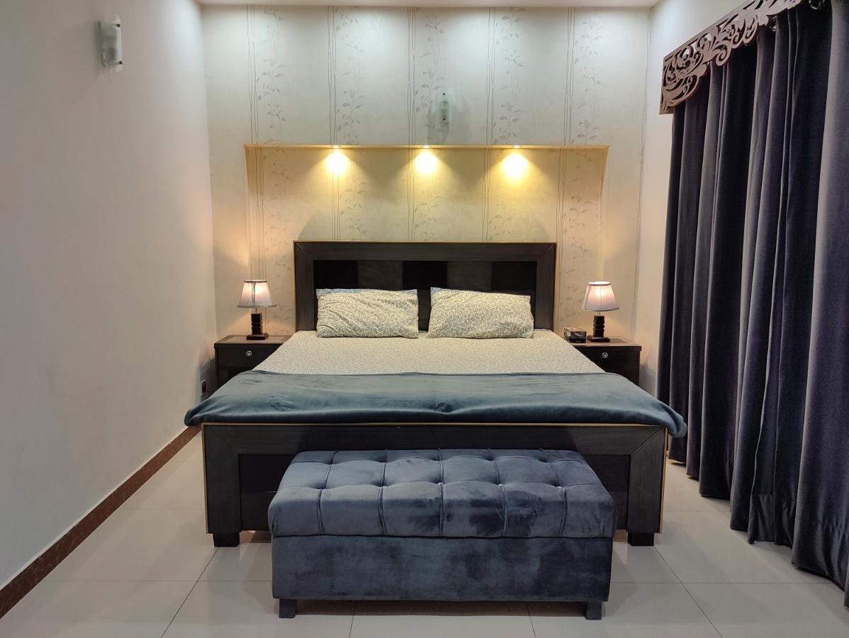 Fully Serviced Holiday Home Near Lahore Ring Road Ngoại thất bức ảnh